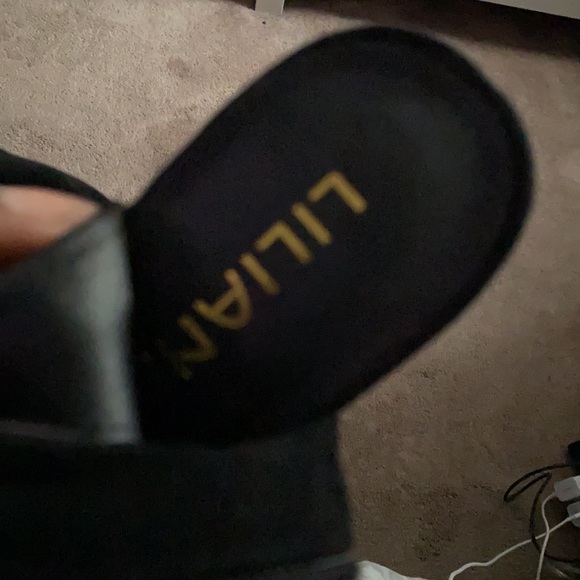 Knee high boots - Picture 3 of 6